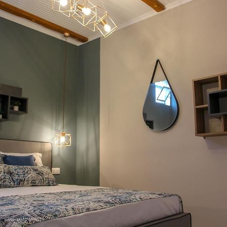 Lamprini'S Deluxe Studios Limenas  Ngoại thất bức ảnh