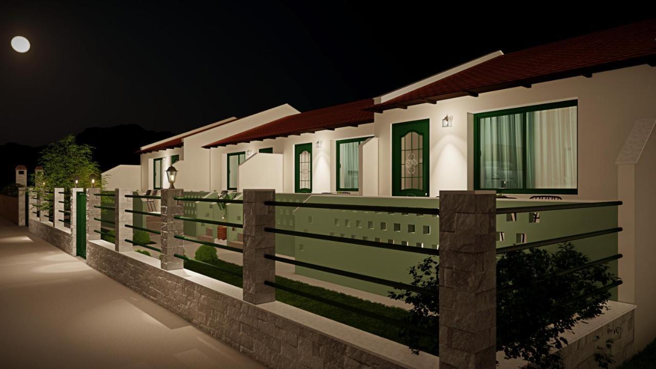 Lamprini'S Deluxe Studios Limenas  Ngoại thất bức ảnh