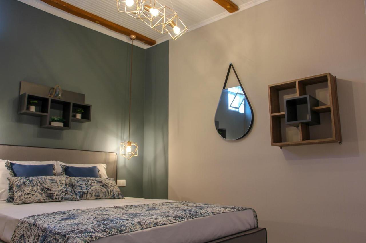 Lamprini'S Deluxe Studios Limenas  Ngoại thất bức ảnh