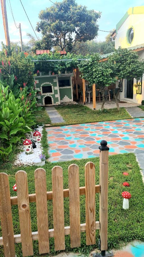 Lamprini'S Deluxe Studios Limenas  Ngoại thất bức ảnh